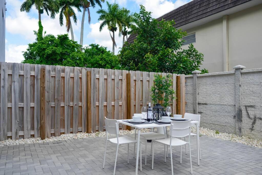 Appartement Awesome 3Br Townhouse 15Minutes From The Beach à Miami Extérieur photo